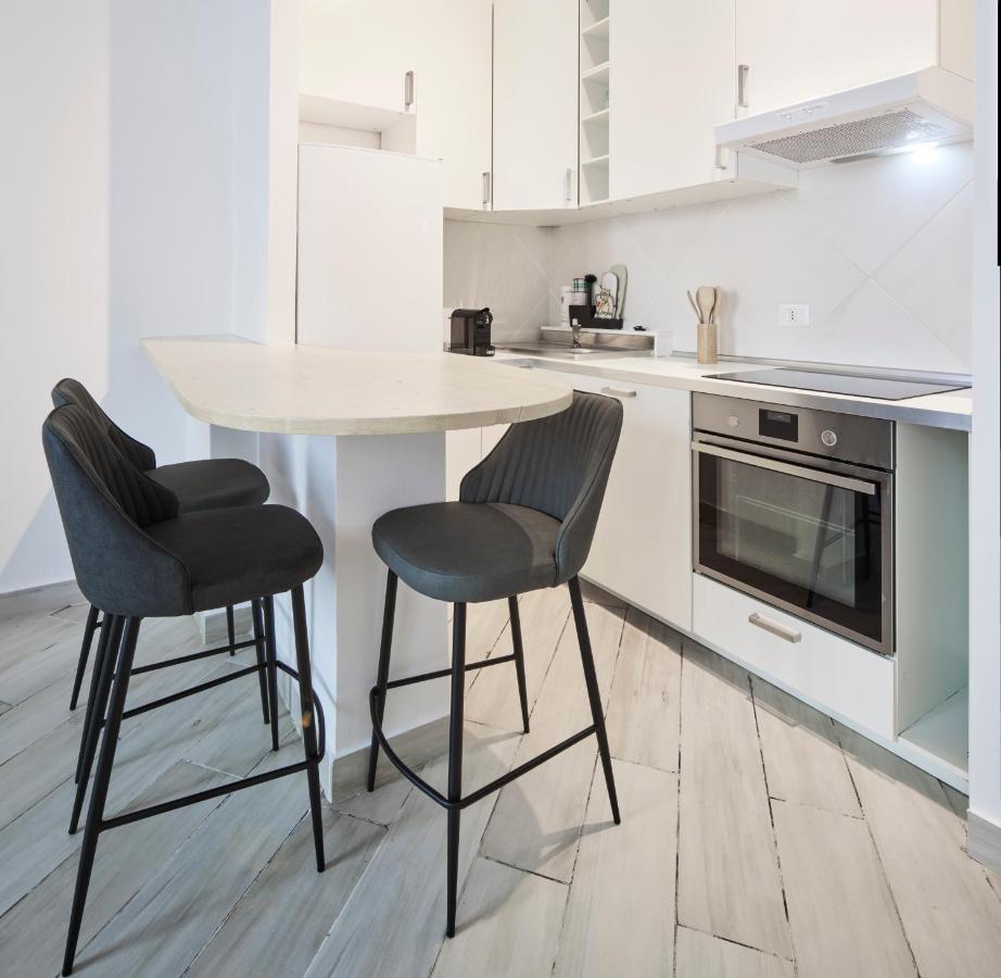 Centrale Elyon Apartment Мілан Екстер'єр фото